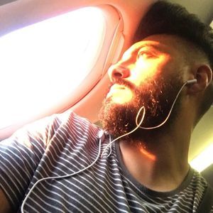 Meet your Posher, Luis